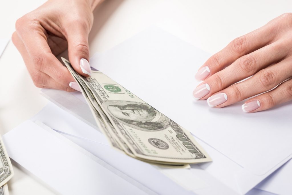 Cash Envelopes - Cash Envelopes vs Digital Budgeting